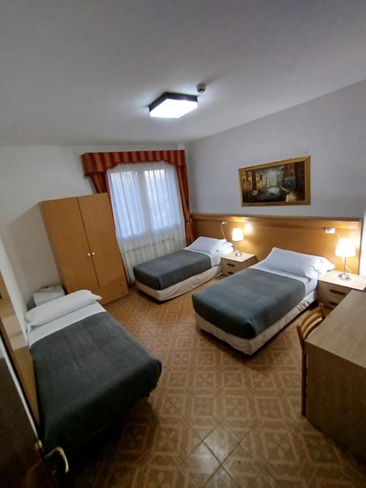 מסטרה Hotel Tito מראה חיצוני תמונה