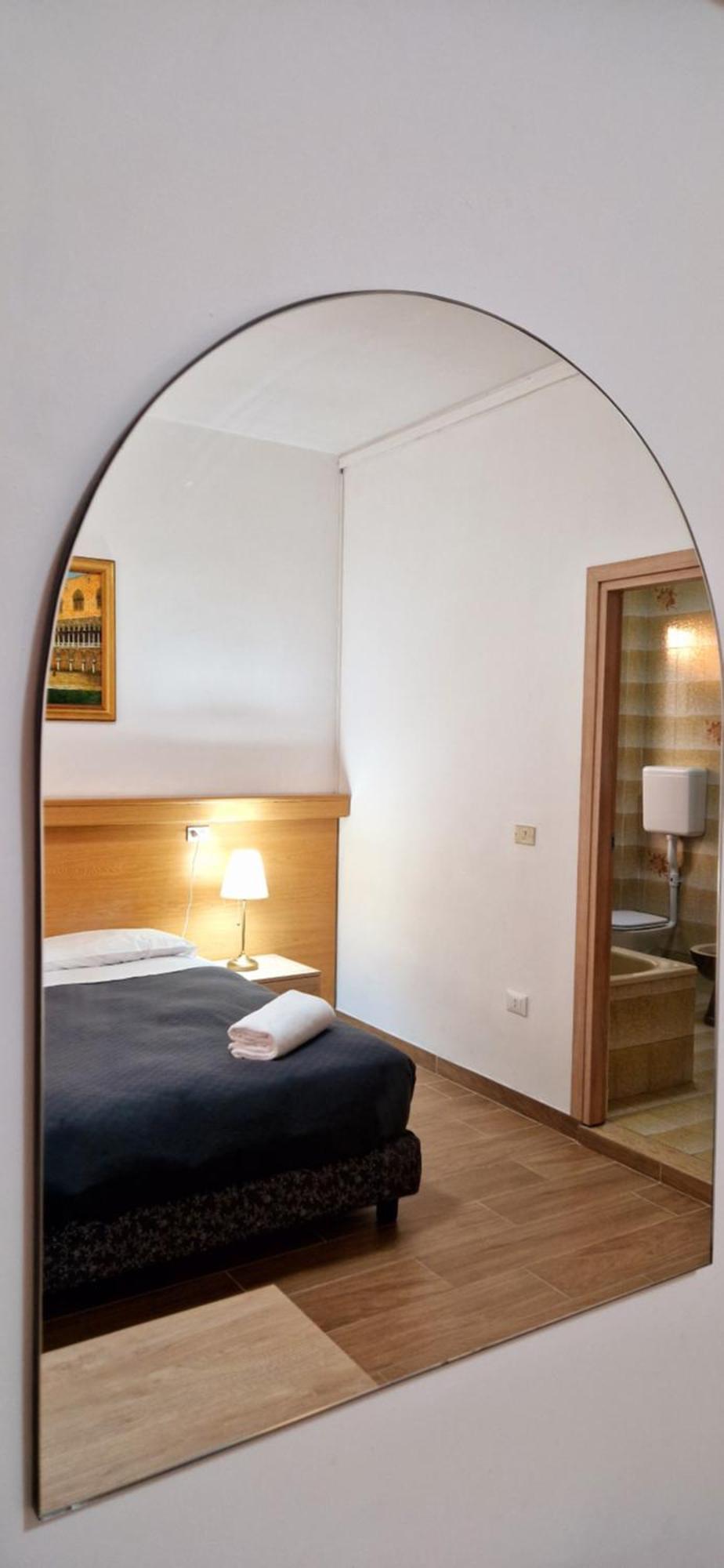מסטרה Hotel Tito מראה חיצוני תמונה