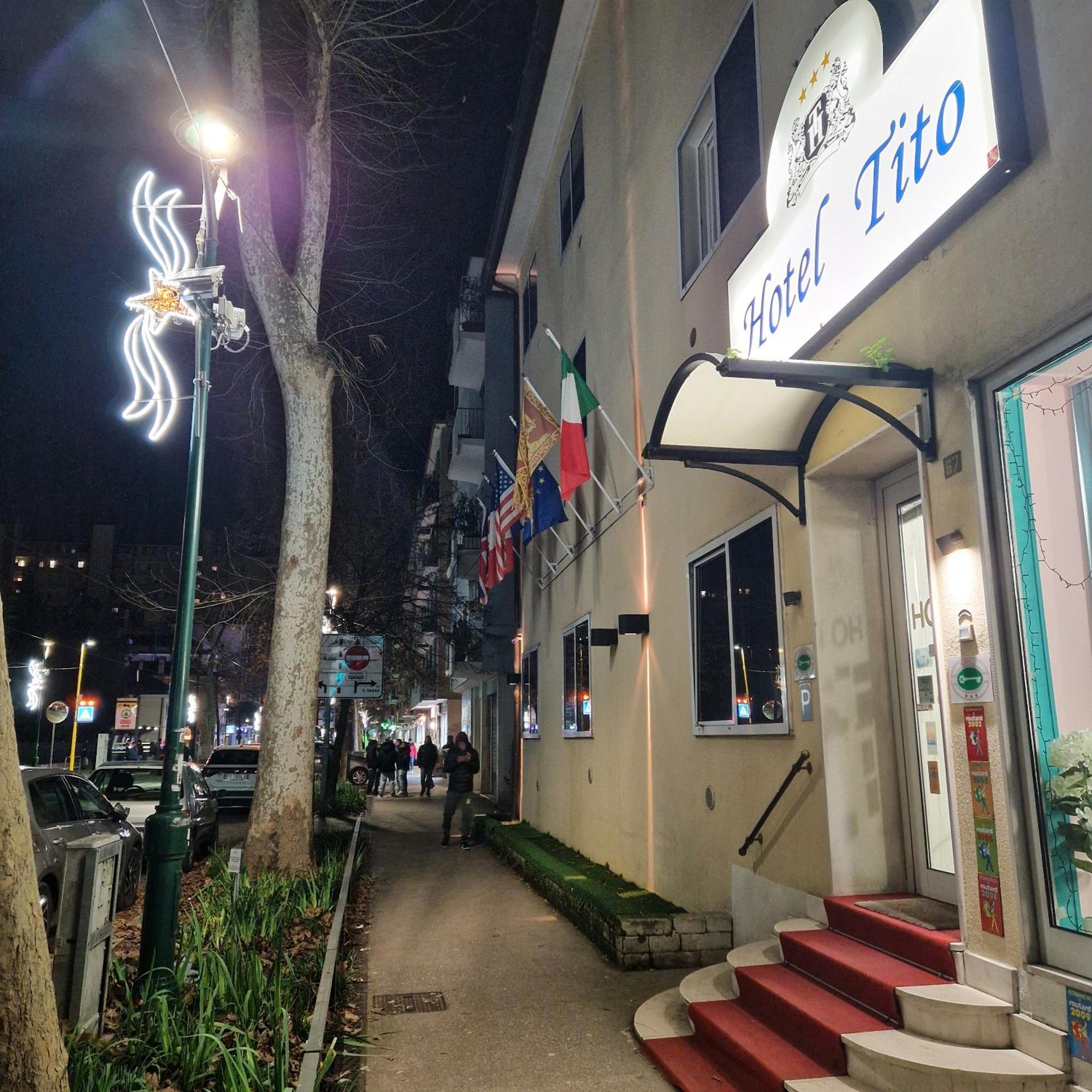 מסטרה Hotel Tito מראה חיצוני תמונה