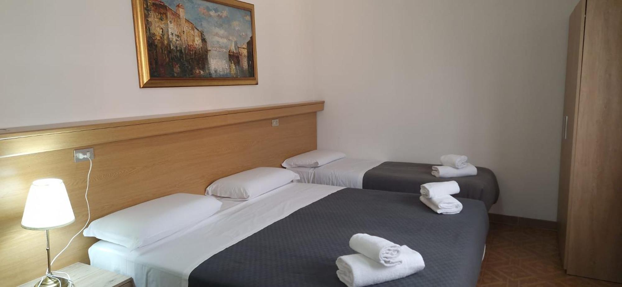 מסטרה Hotel Tito מראה חיצוני תמונה