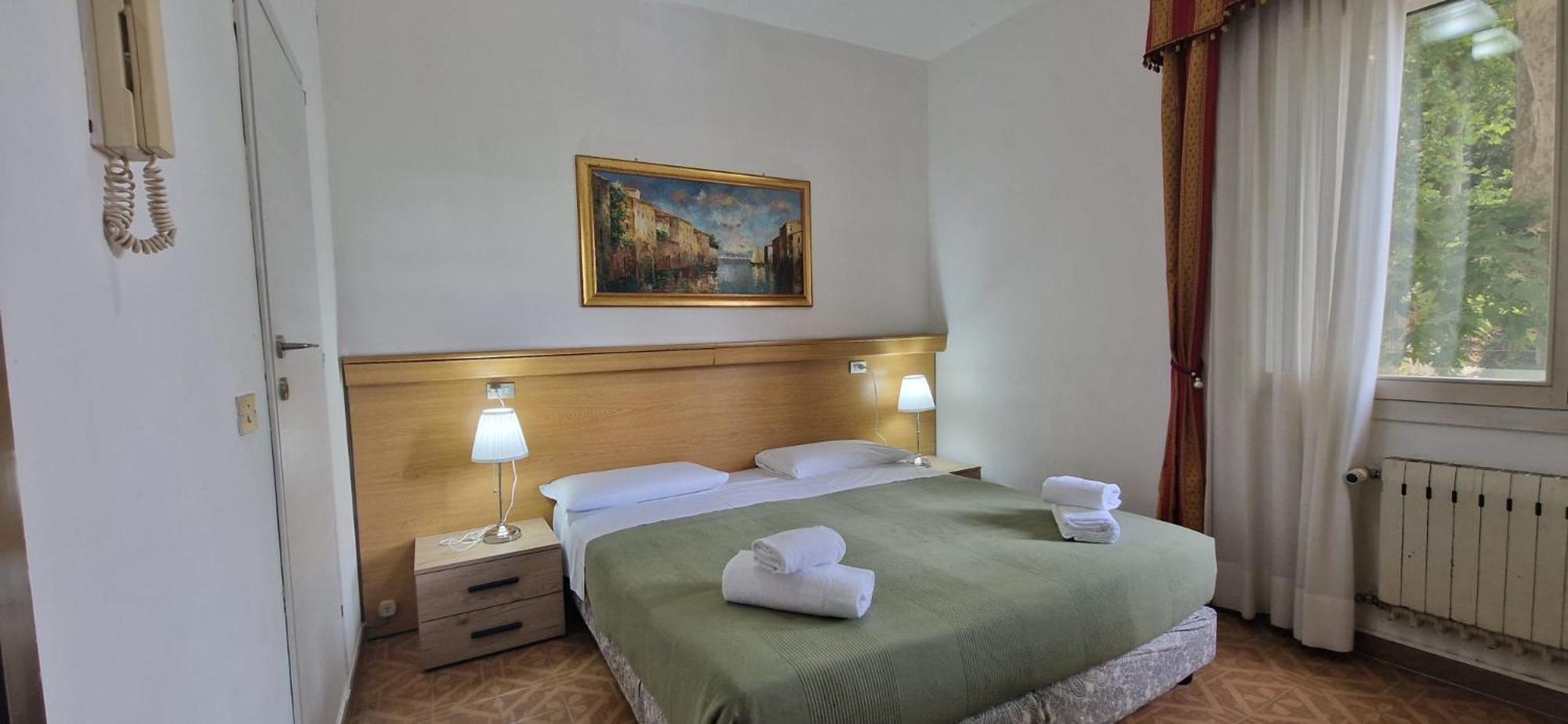 מסטרה Hotel Tito מראה חיצוני תמונה